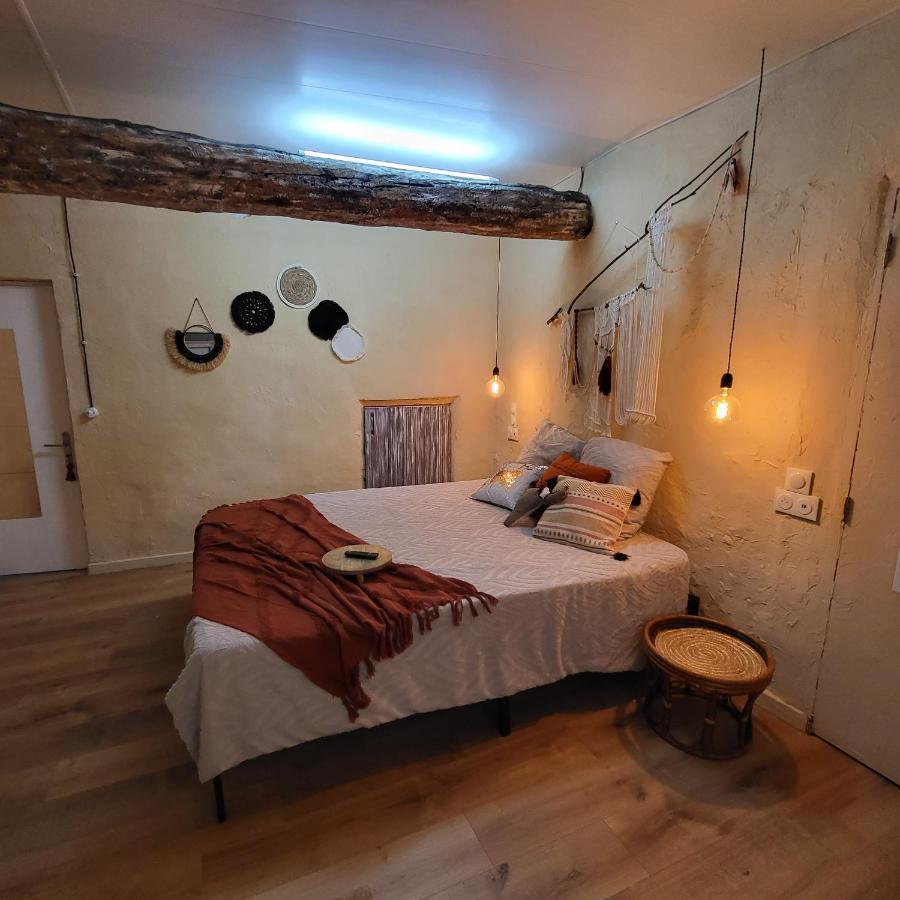 Chambre D'Hotes Gard Meynes Exterior foto